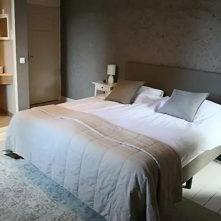 Taupe Avec Petit-dejeuner Gourmand En Ferme, Grandrupt-de-Bains