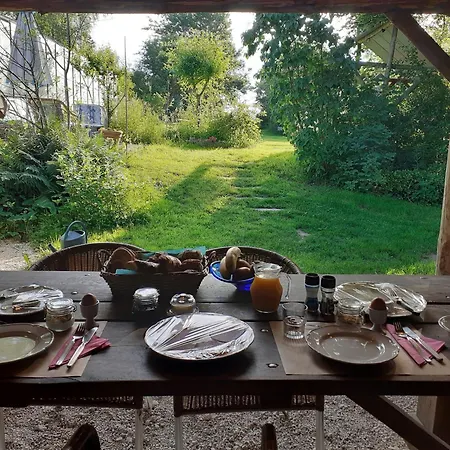 Taupe Avec Petit-dejeuner Gourmand En Ferme, - Fr-1-589-719 3*