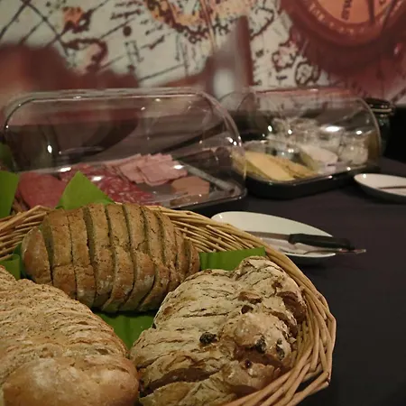 Bed and Breakfast Taupe Avec Petit-dejeuner Gourmand En Ferme, - Fr-1-589-719
